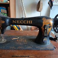 antica macchina da cucire Necchi
