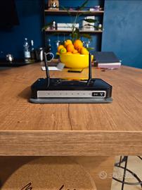 Modem router ADSL - Netgear DGN2200v3