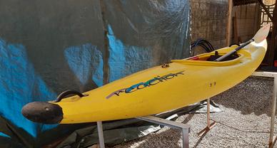 kayak da discesa fluviale