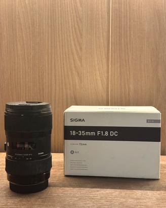 Sigma 18-35mm f/1.8 attacco Canon EF
