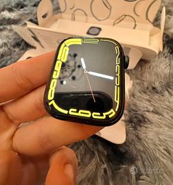 Apple watch series 8