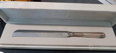 Coltello in argento da pane Cesa 1882. 
