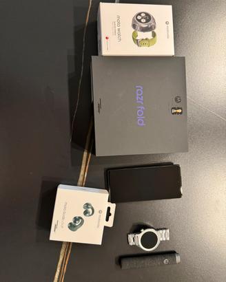 Motorola Razr Fold 512 GB + Moto Watch + Buds Loop
