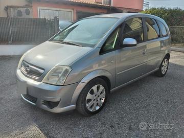 Meriva-Neopatentati-solo 70mila km