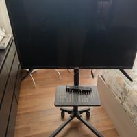 TV 32 pollici completo di carello come da foto fun