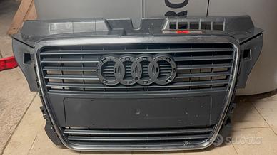 Griglia anteriore originale per audi A3  8p