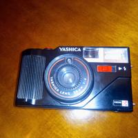 Fotocamera vintage YASHICA