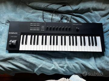 Tastiera Midi Native Instruments Komplete a49