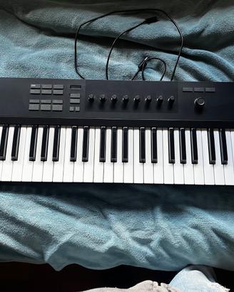 Tastiera Midi Native Instruments Komplete a49