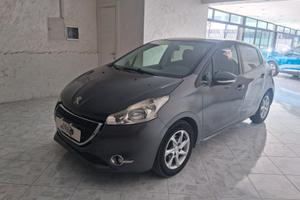 Peugeot 208 PureTech 82 5 porte Allure