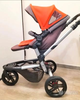 Passeggino a 3 ruote