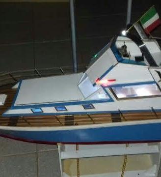 barca radiocomandata