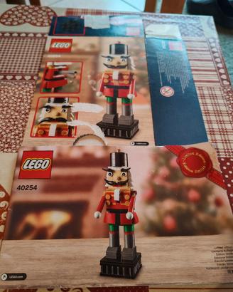 lego Christmas event 40254