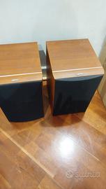 Due casse audio Jamo E610