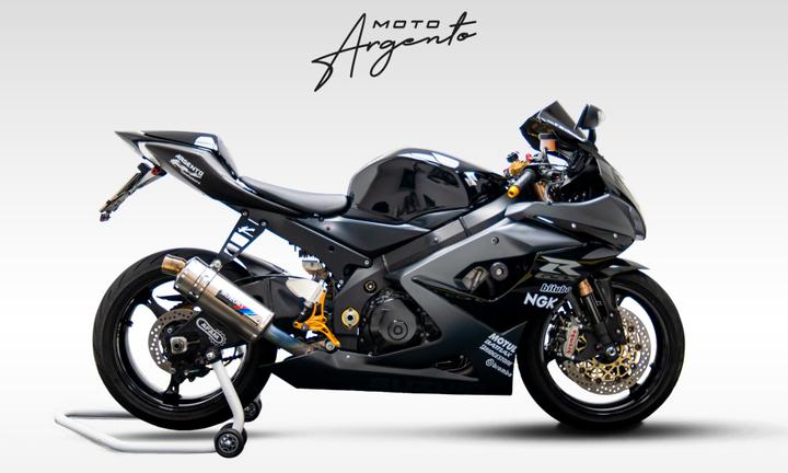Suzuki GSX R 1000 MATT BLACK