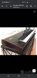 Piano yamaha s90es