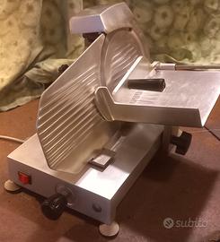 Affettatrice professionale lama 22