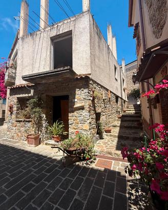 Casa indipendente in costruzione ad Ispani