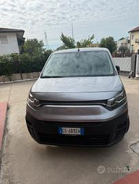 fiat doblo cargo subentro leaseng