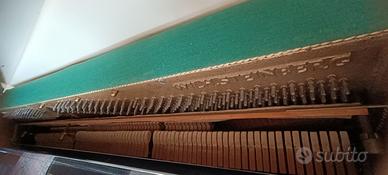 pianoforte a muro WILHSTEINBERG con sgabello