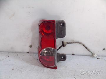 Fanale Posteriore Sinistro Nissan NV200 2012