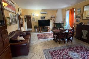 Appartamento in casale