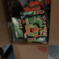 vari giochi da tavola e giochi vari