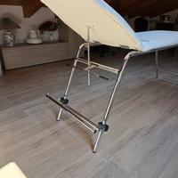 lettino da massaggi fisso con asta porta rullo