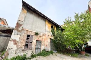 CASA INDIPENDENTE A SEREGNO