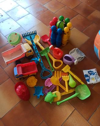 salvagente bimbo e Giochi spiaggia e altro