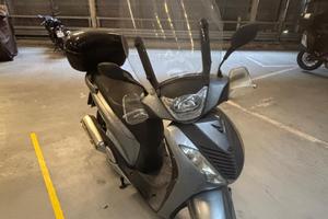 Scooter SH 150