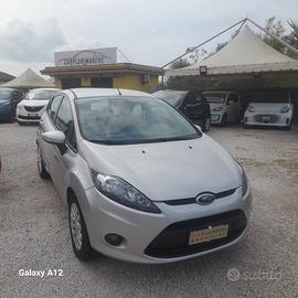 Ford Fiesta 1.4 TDCi 70CV 5 porte