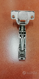 Cerniera a scatto ammortizzata FGV per ante