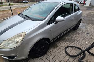 Opel Corsa 1.2 Benzina – 2009 