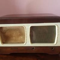 Contenitore di radio telefunken