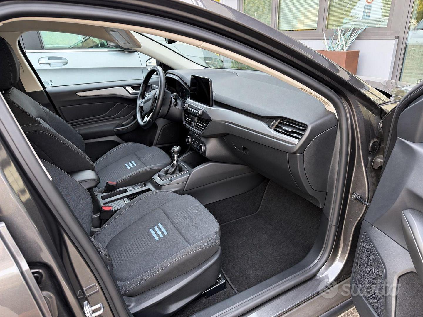 Ford Focus 2022 photo 5