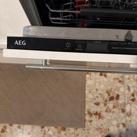 Lavastoviglie aeg