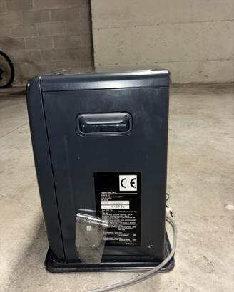 Stufa a combustibile liquido Tosai SRE 301