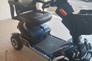 Scooter elettrico per disabili