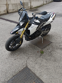 Aprilia Dorsoduro 1200
