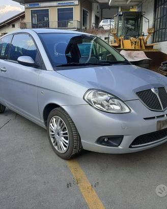 Ricambi Lancia Ypsilon da 2003 colori vari