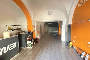 Rif.LF7| negozio paterno'