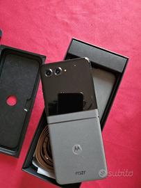 Motorola razr 50