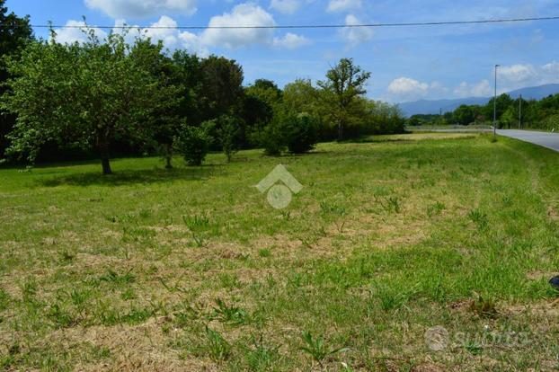 TER. AGRICOLO A FUCECCHIO