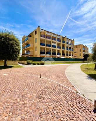 BOX A ALBENGA