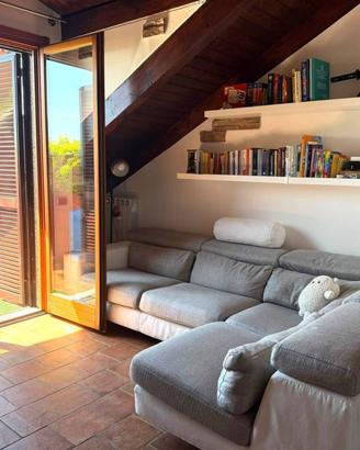 Appartamento di 83 m² con 3 locali e box auto a Se