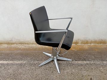 poltrona eco pelle nera 