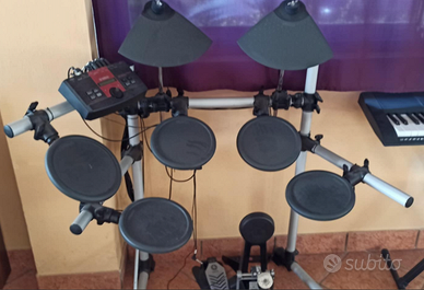 BATTERIA ELETTRICA YAMAHA DTXPLORER