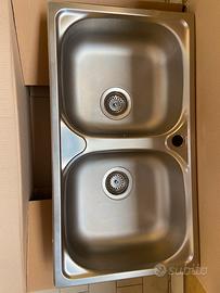 Lavello cucina nuovo per  misura sbagliata €50
