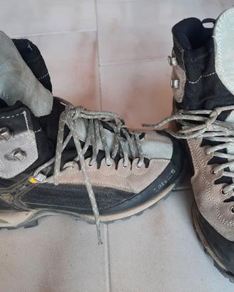 Scarponi Salewa trekking donna/bambino numero 36,5